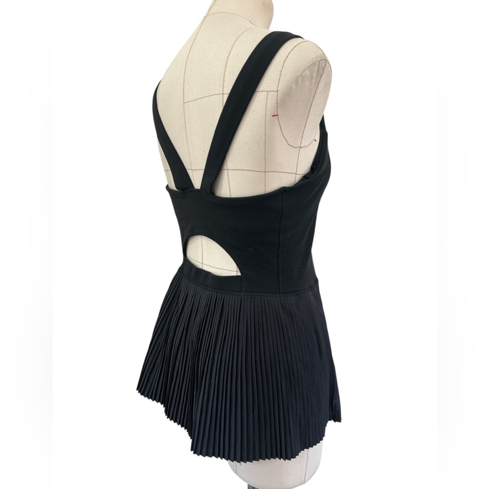 Lululemon City Tank pleated peplum top black Size 10